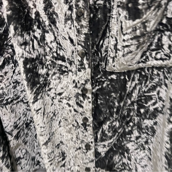 Pilcro Gray Button Down Shirt with Mandarin Collar - Picture 2 of 4